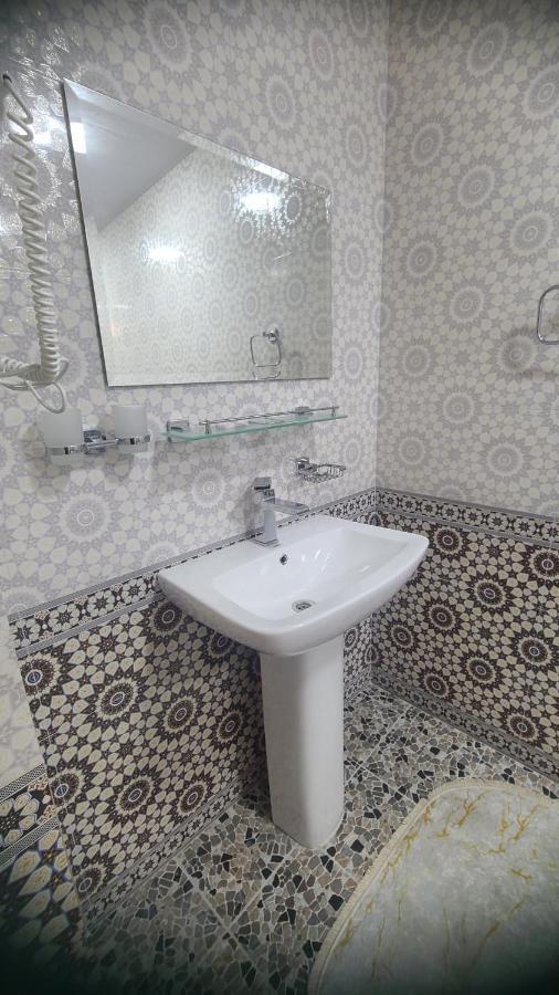 Dari Zanjir Hotell Samarkand Exteriör bild