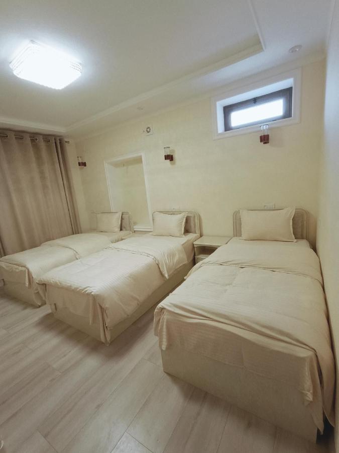 Dari Zanjir Hotell Samarkand Exteriör bild
