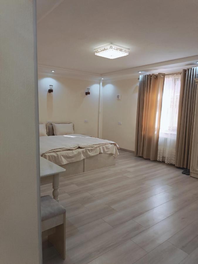 Dari Zanjir Hotell Samarkand Exteriör bild